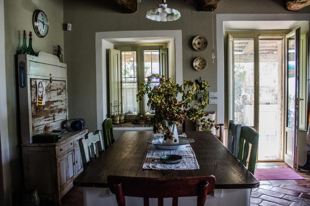 Poggio Dei Prugnoli Bed & Breakfast Tavoleto Dış mekan fotoğraf