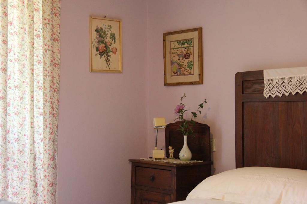 Poggio Dei Prugnoli Bed & Breakfast Tavoleto Dış mekan fotoğraf