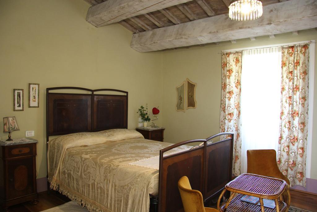 Poggio Dei Prugnoli Bed & Breakfast Tavoleto Dış mekan fotoğraf